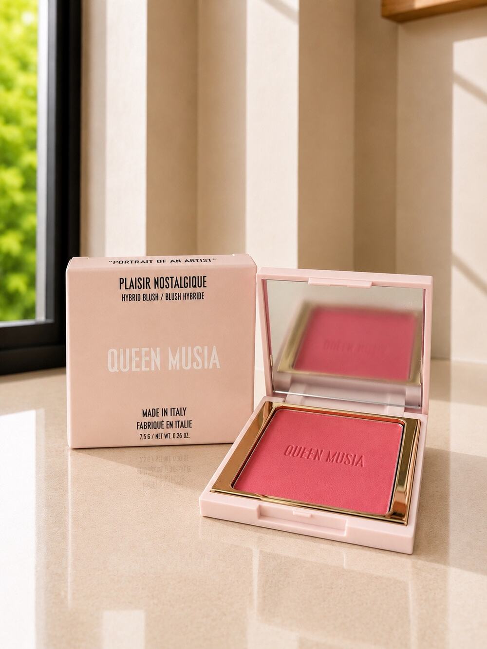 $48 New Queen Musia Hybrid Blush Portrait of an Artist 7.5g